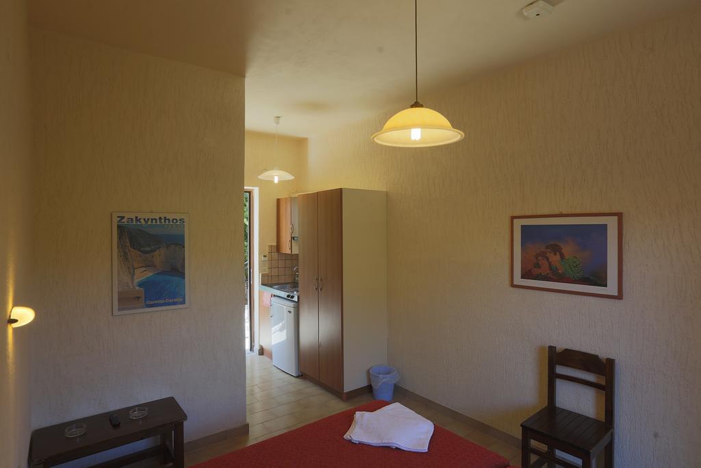 Doras Zante Studios & Apartments アルガッシ エクステリア 写真