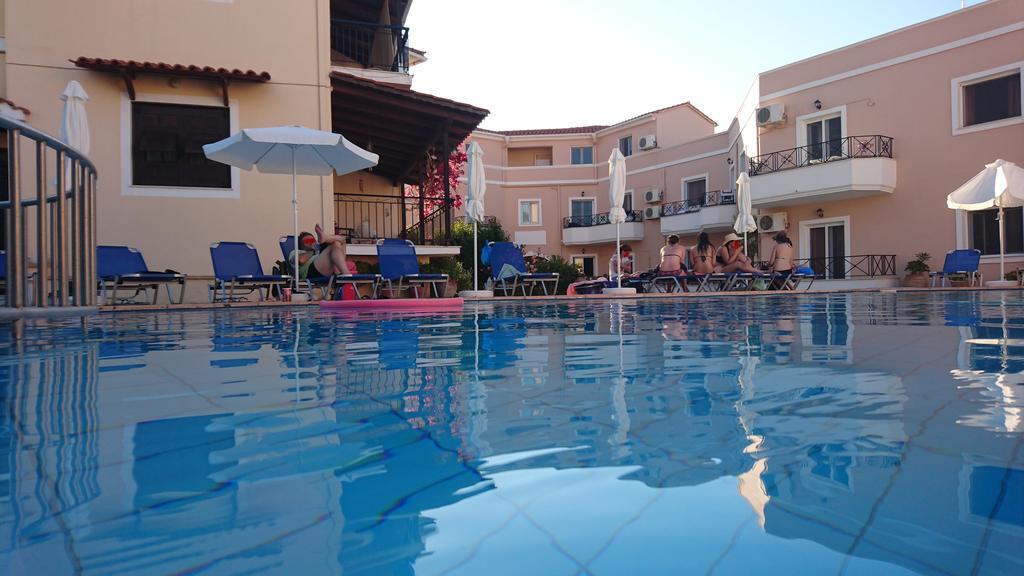 Doras Zante Studios & Apartments アルガッシ エクステリア 写真