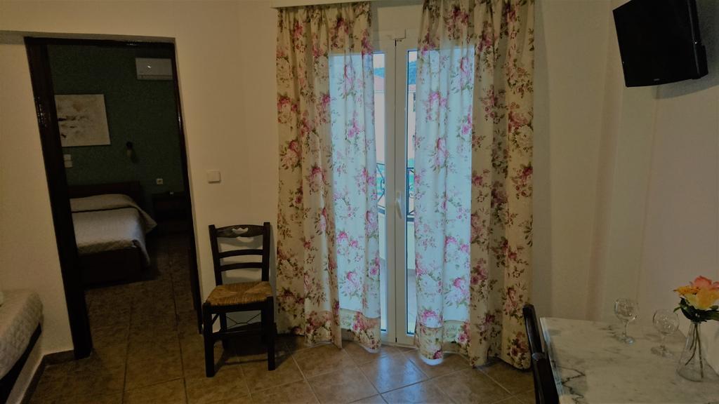 Doras Zante Studios & Apartments アルガッシ エクステリア 写真