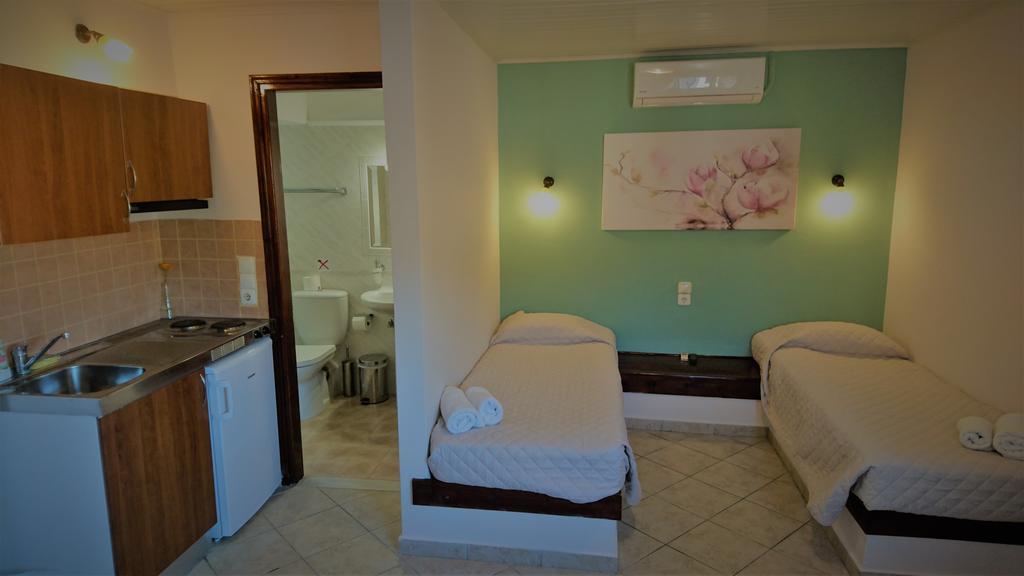 Doras Zante Studios & Apartments アルガッシ エクステリア 写真